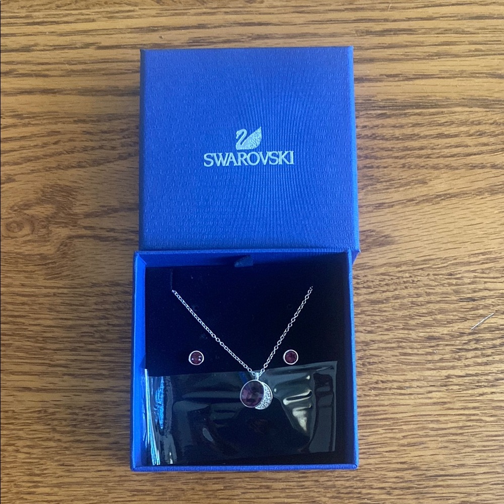 Swarovski Silver and Purple Jewelry Set